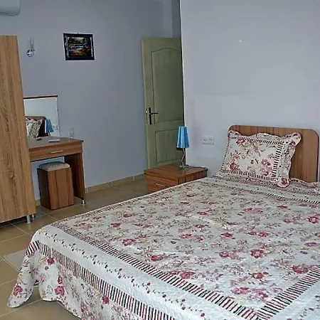 Sleeps 12 Pool Wifi