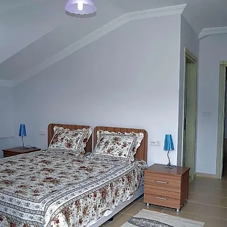 Sleeps 12 Pool Wifi *